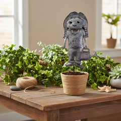 Little Helper Garden Stake